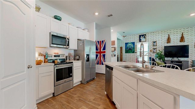 21 HULETT WOODS ROAD, Palm Coast, FL 32137