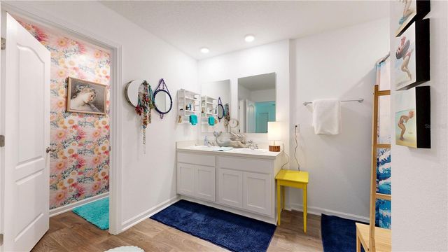 21 HULETT WOODS ROAD, Palm Coast, FL 32137