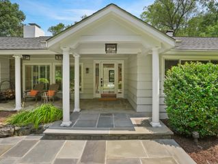29 Salem Road, Weston, CT 06880