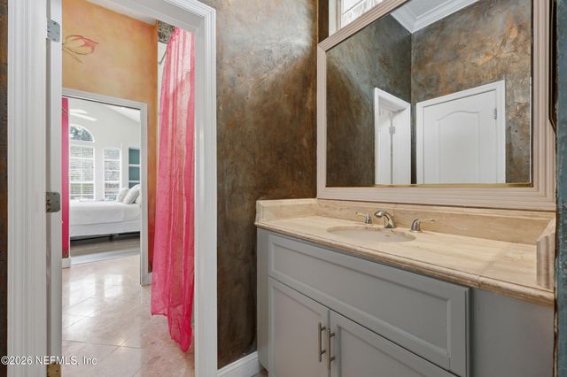 40 TALLWOOD Road, Jacksonville Beach, FL 32250