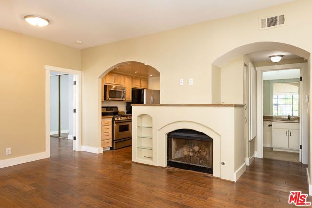 1230 Franciscan Court 1, Carpinteria, CA 93013