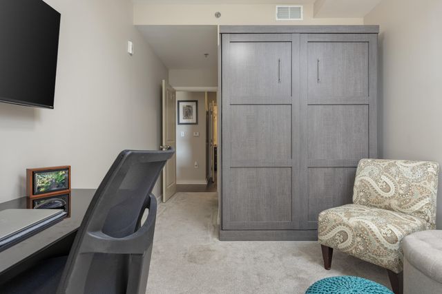 200 Manufacturers Road Apt 629, Chattanooga, TN 37405