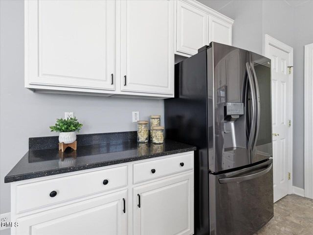 2044 Rosebriar Lane, Fuquay Varina, NC 27526