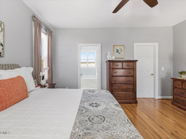 2044 Rosebriar Lane, Fuquay Varina, NC 27526