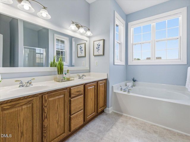 2044 Rosebriar Lane, Fuquay Varina, NC 27526