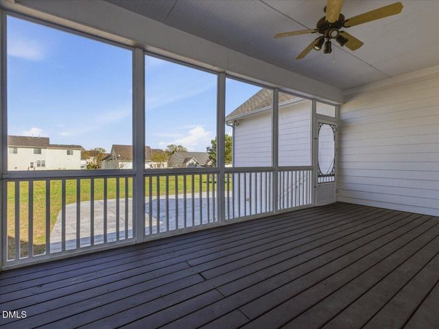 2044 Rosebriar Lane, Fuquay Varina, NC 27526