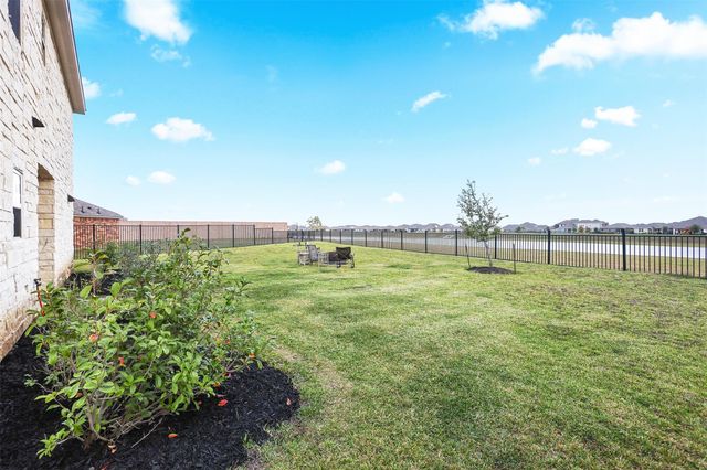 2308 Eagle Nook Drive, Texas City, TX 77568