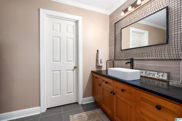 7046 N HIGHFIELD DRIVE N, Hoover, AL 35242