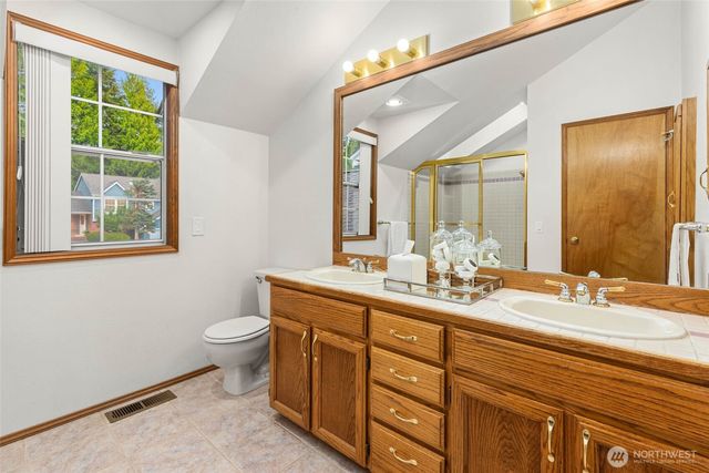 13815 176th Place NE, Redmond, WA 98052