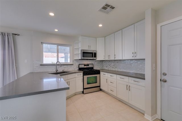 225 Comanche Place, Henderson, NV 89074