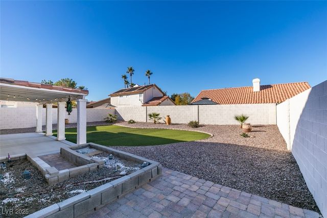 225 Comanche Place, Henderson, NV 89074