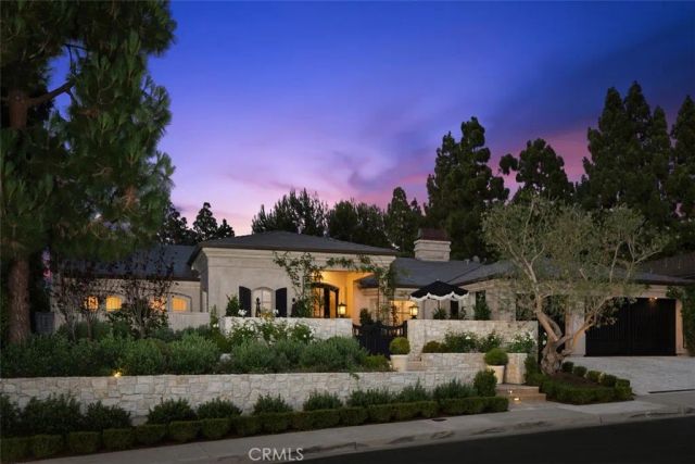 4 Winged Foot Lane, Newport Beach, CA 92660