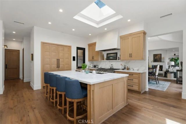 4 Winged Foot Lane, Newport Beach, CA 92660