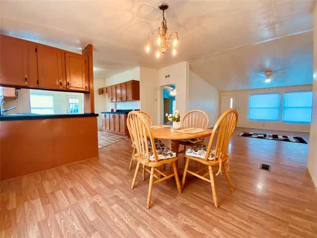 1002 Willow Street, Mexia, TX 76667