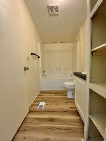 1002 Willow Street, Mexia, TX 76667