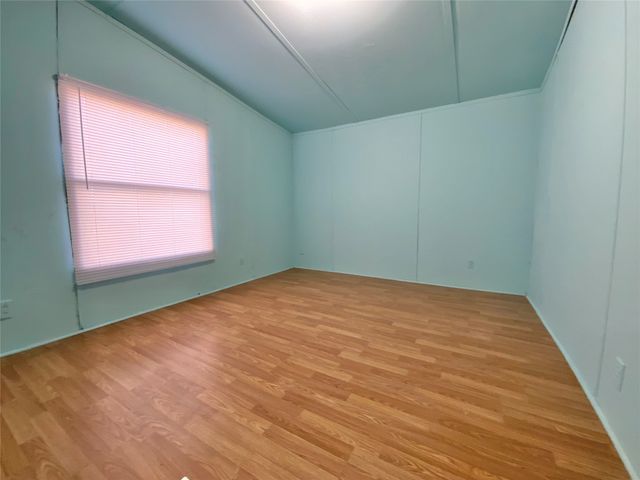 1002 Willow Street, Mexia, TX 76667