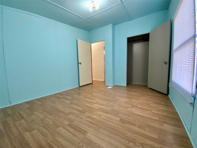 1002 Willow Street, Mexia, TX 76667