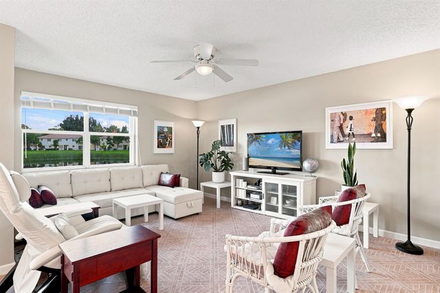 1138 Imperial Lake Road, West Palm Beach, FL 33413