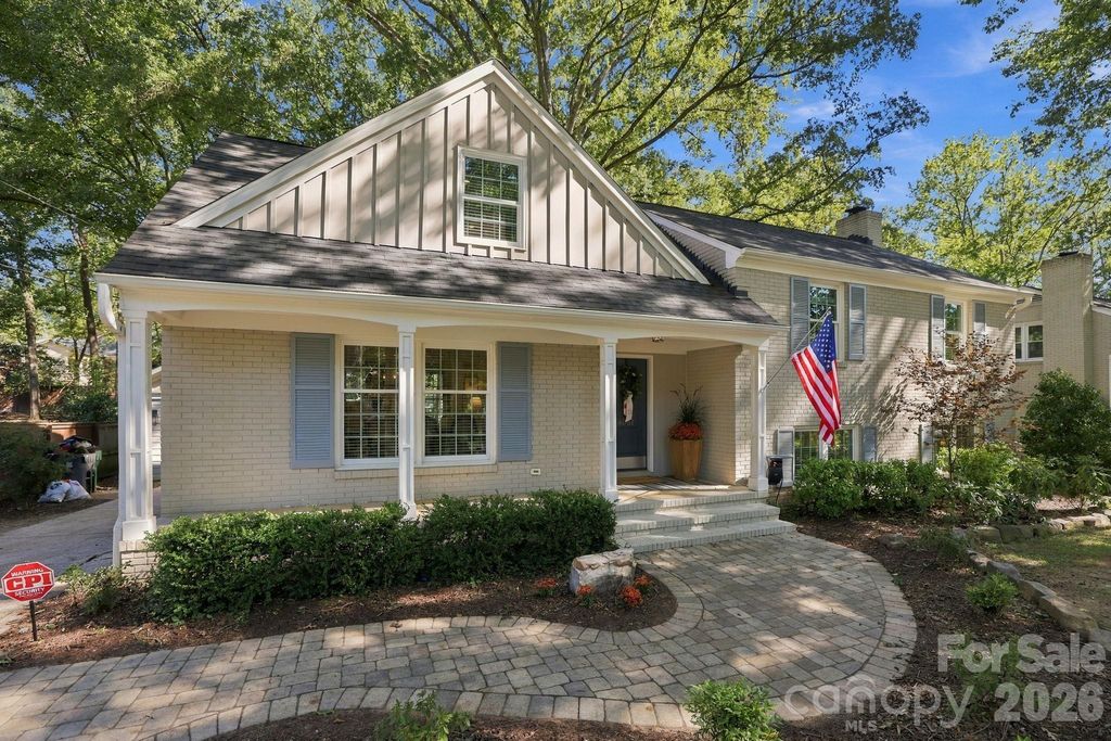 Image 1 of property listing at 4001 Sussex Avenue, Charlotte, NC 28210