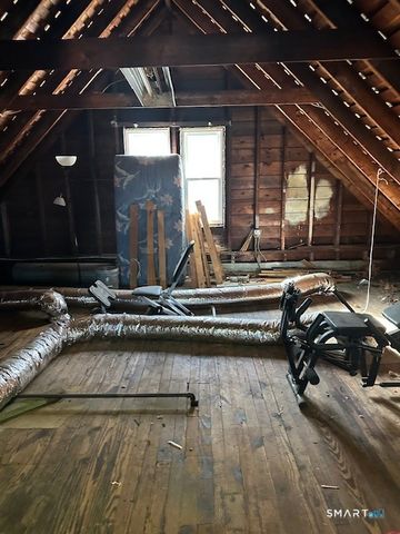 124 Smith Street, Derby, CT 06418