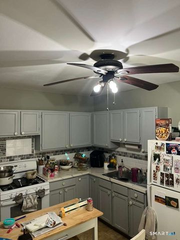 124 Smith Street, Derby, CT 06418