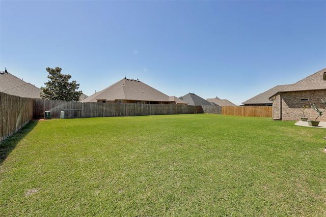14501 Paddington Avenue, Oklahoma City, OK 73142