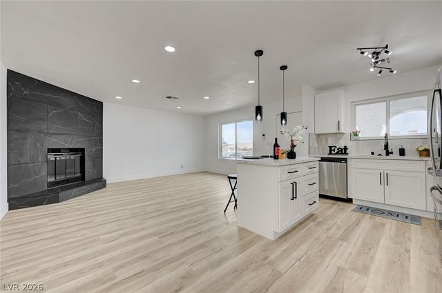 252 Meyers Avenue, Henderson, NV 89015