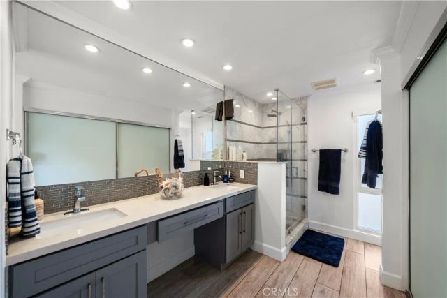 368 Genoa, Costa Mesa, CA 92627