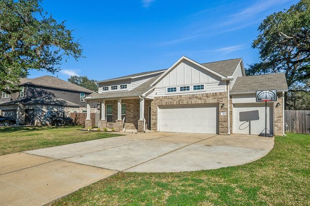 322 Wellshire Drive, West Columbia, TX 77486