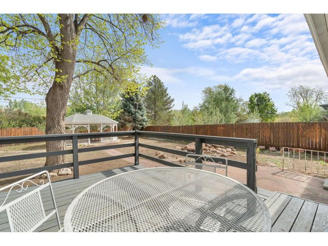 503 Crescent Dr, Loveland, CO 80538