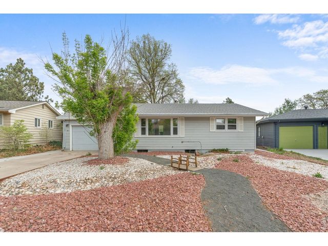 503 Crescent Dr, Loveland, CO 80538