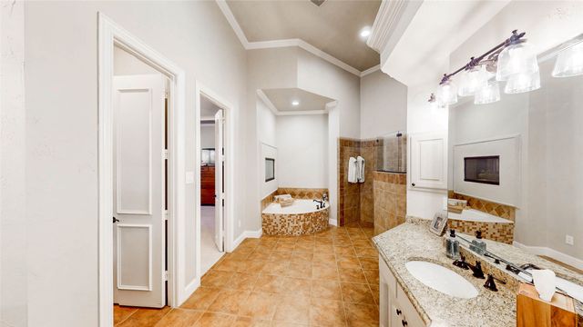 4319 Crown Knoll Circle, Flower Mound, TX 75028