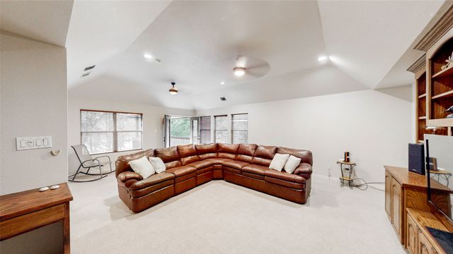 4319 Crown Knoll Circle, Flower Mound, TX 75028