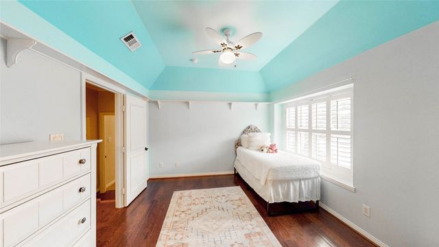 4319 Crown Knoll Circle, Flower Mound, TX 75028