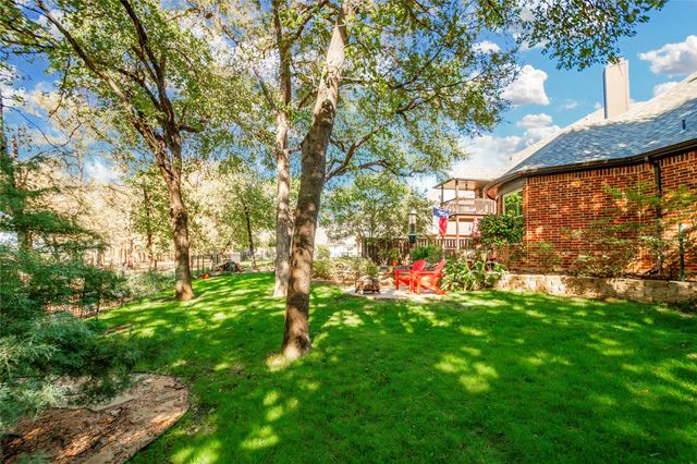 4319 Crown Knoll Circle, Flower Mound, TX 75028