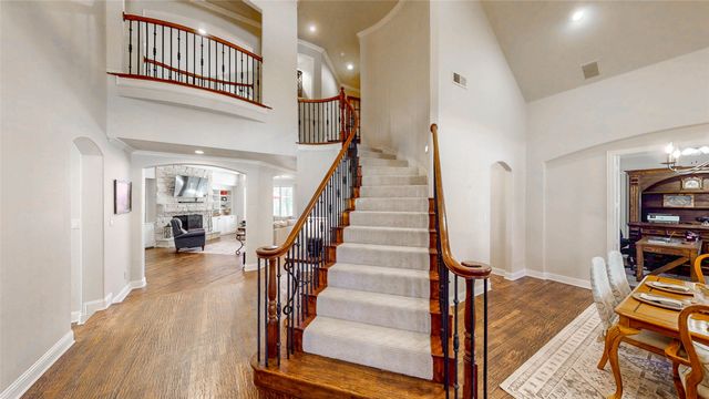 4319 Crown Knoll Circle, Flower Mound, TX 75028