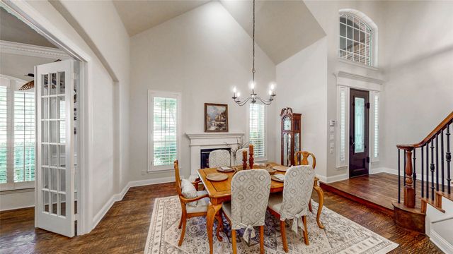 4319 Crown Knoll Circle, Flower Mound, TX 75028