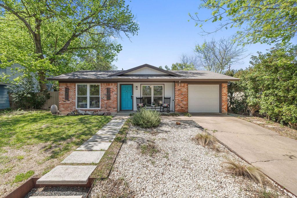5304 Harvest LN, Austin, TX 78745