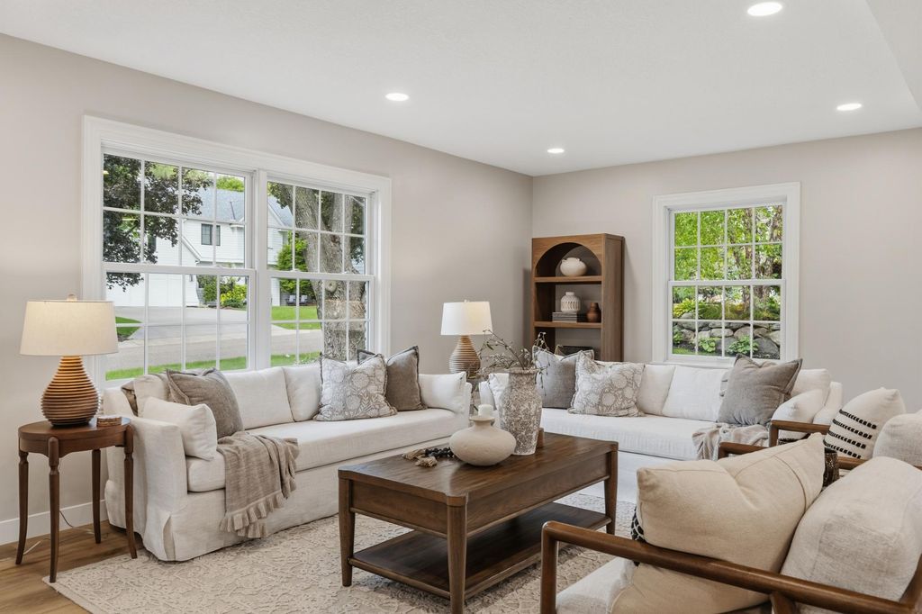 5613 Warden Avenue, Edina, MN 55436 — photo 4