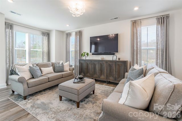 2106 Magnolia Blossom Way, Charlotte, NC 28211