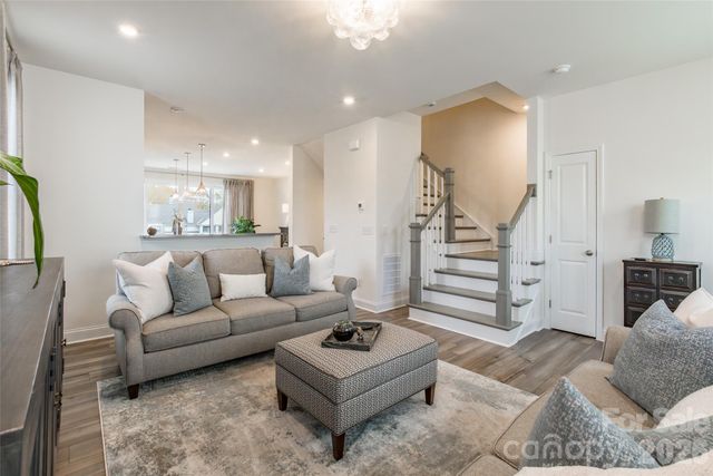 2106 Magnolia Blossom Way, Charlotte, NC 28211