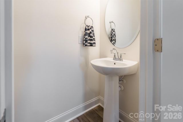 2106 Magnolia Blossom Way, Charlotte, NC 28211