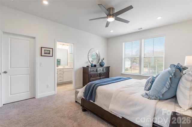 2106 Magnolia Blossom Way, Charlotte, NC 28211