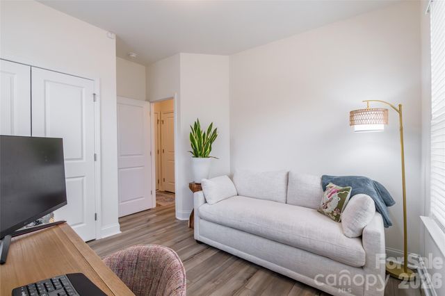 2106 Magnolia Blossom Way, Charlotte, NC 28211