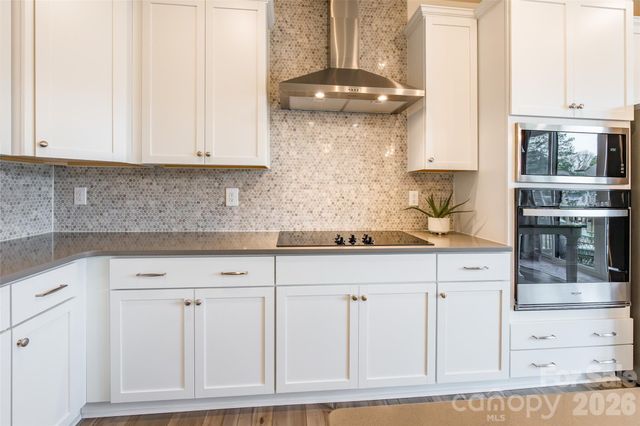 2106 Magnolia Blossom Way, Charlotte, NC 28211