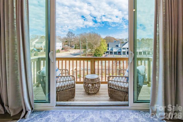 2106 Magnolia Blossom Way, Charlotte, NC 28211