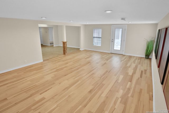 230 TAMMY DR, San Antonio, TX 78216