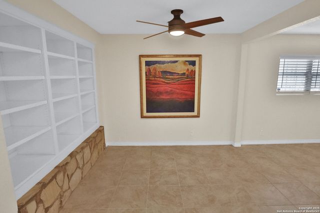 230 TAMMY DR, San Antonio, TX 78216