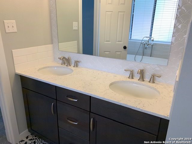 2721 Poplar Grove, Schertz, TX 78154