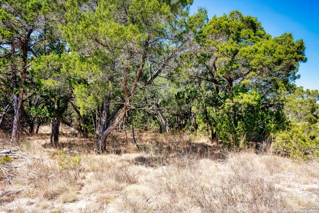 2100 Clubs Drive, Boerne, TX 78006